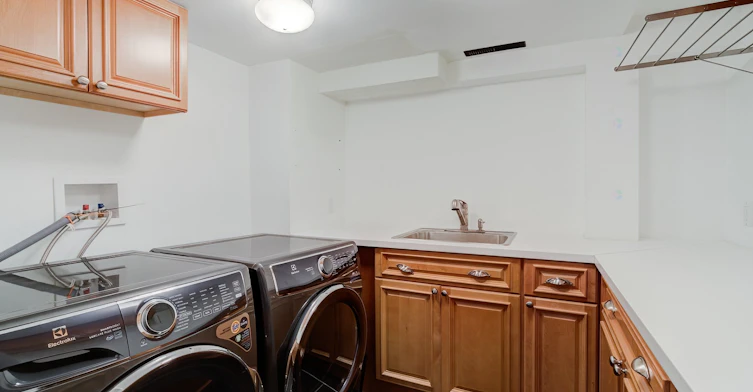 1420 Dépatie Rue, Montréal, QC, H4L 4A6 - 19