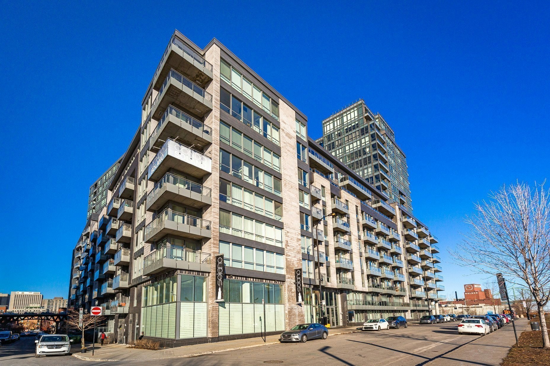 704-901 De La Commune Rue E, Montréal, QC, H2L 0E2