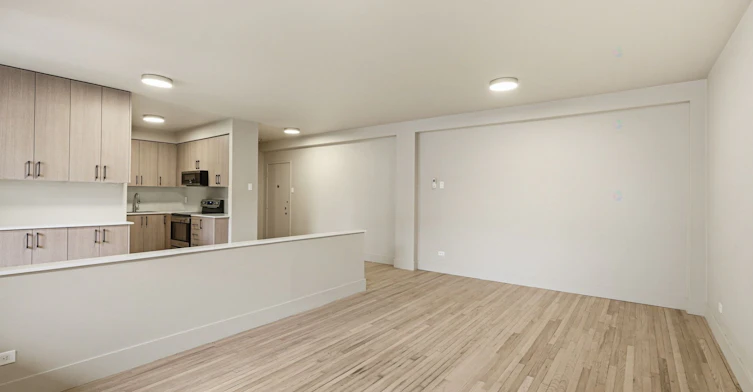 117-575 Glengarry Avenue, Mont-Royal, QC, H3R 1B3 - 4