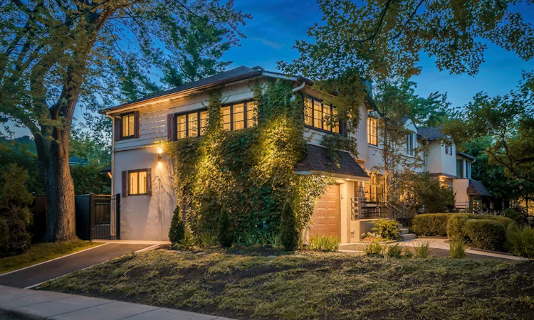 332 Desaulniers Boulevard
