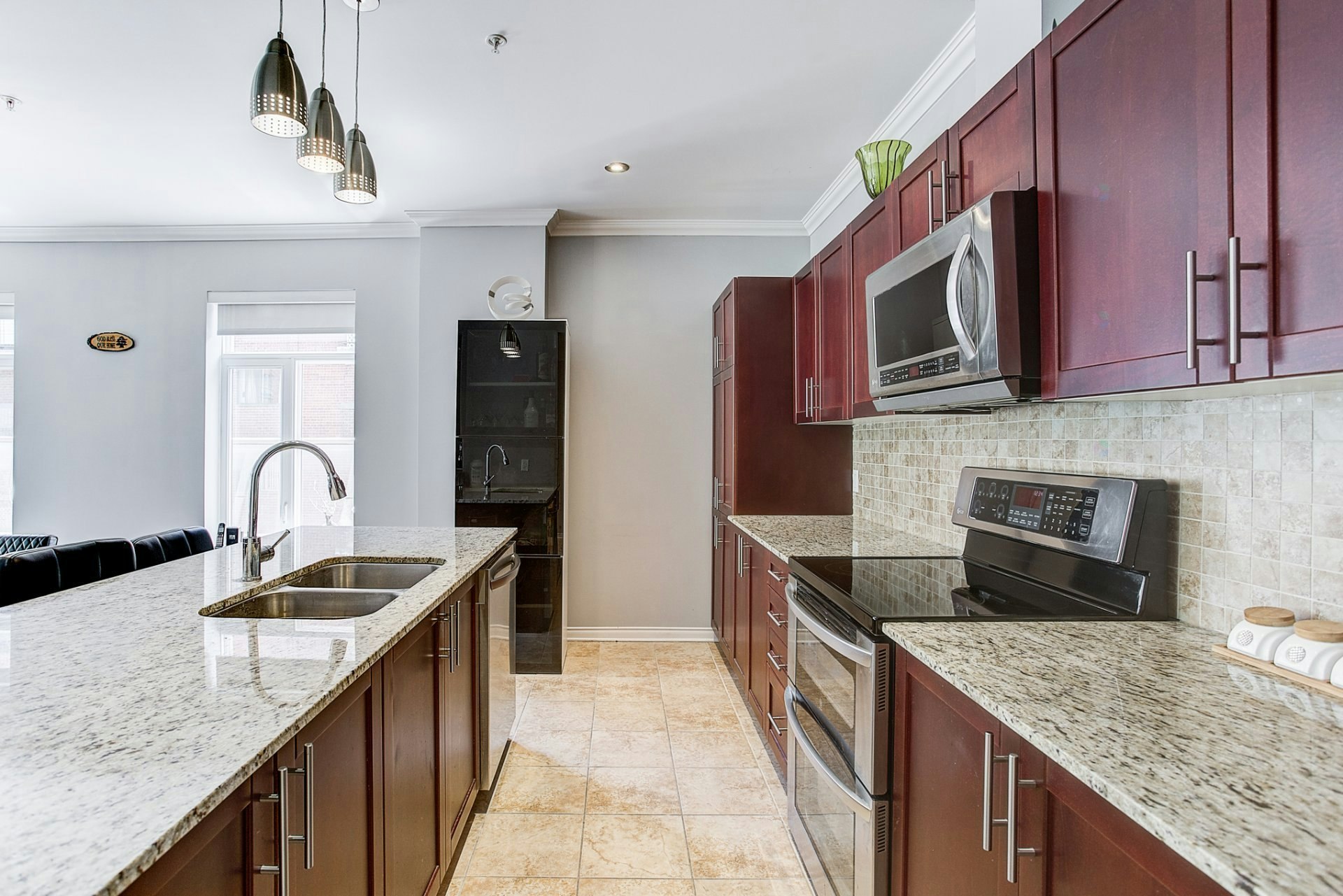 307-550 De La Côte Vertu Boulevard, Montréal, QC, H4L 1X9 - 9