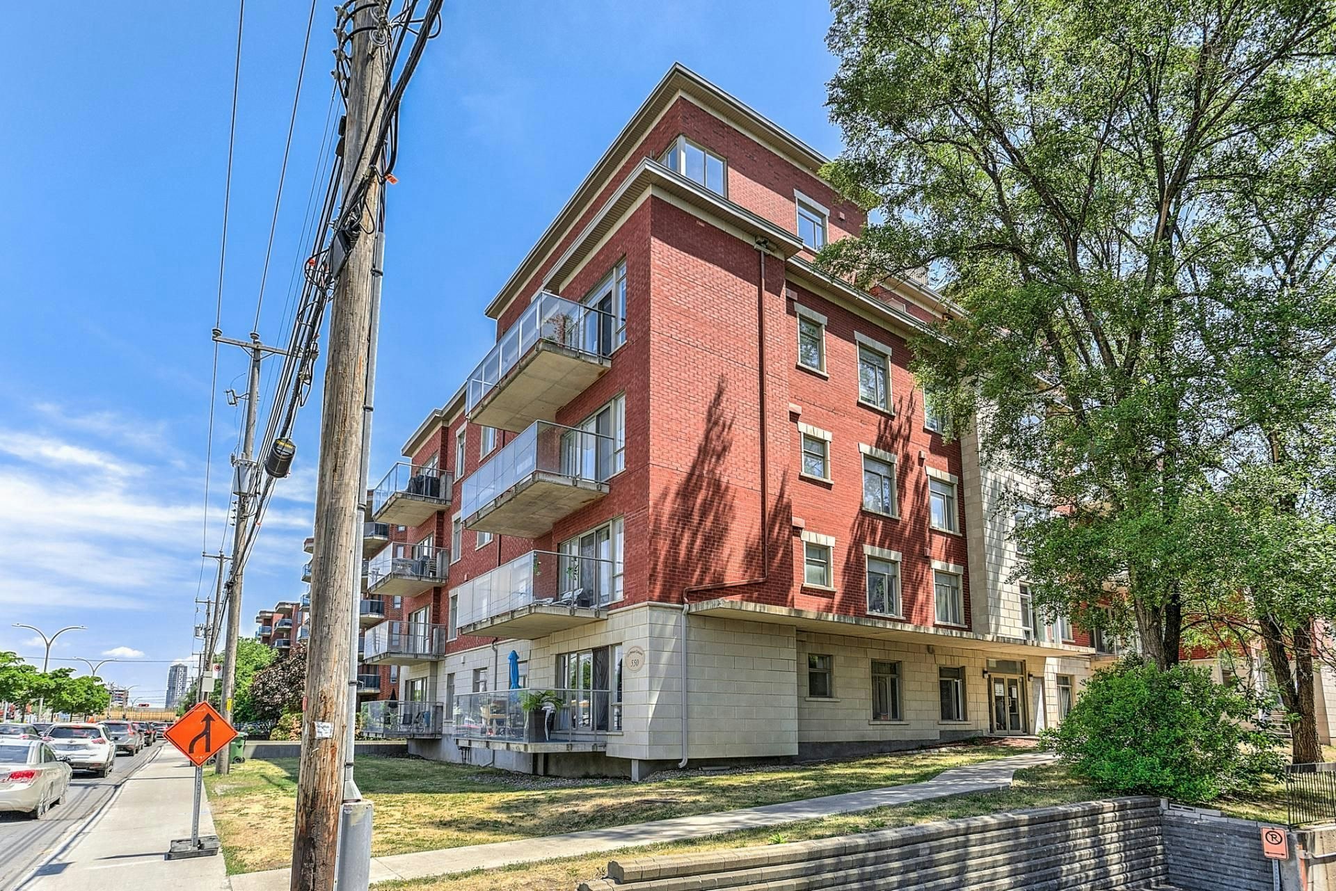 307-550 De La Côte Vertu Boulevard, Montréal, QC, H4L 1X9 - 28