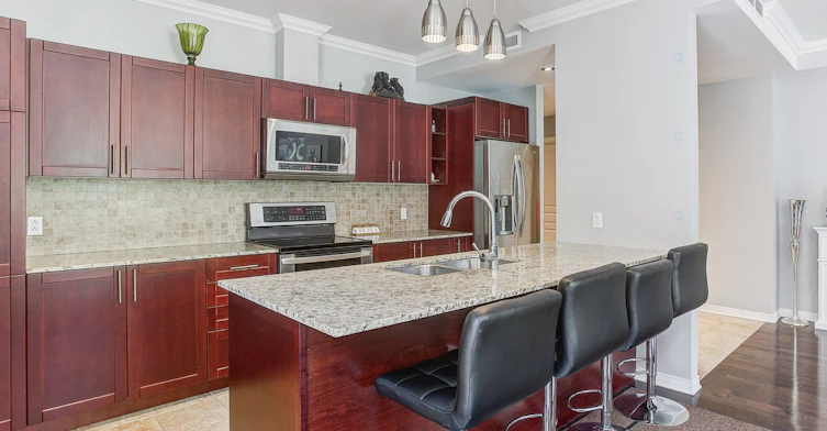 307-550 De La Côte Vertu Boulevard, Montréal, QC, H4L 1X9 - 5