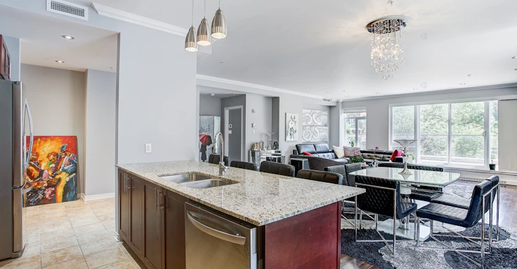 307-550 De La Côte Vertu Boulevard, Montréal, QC, H4L 1X9 - 10