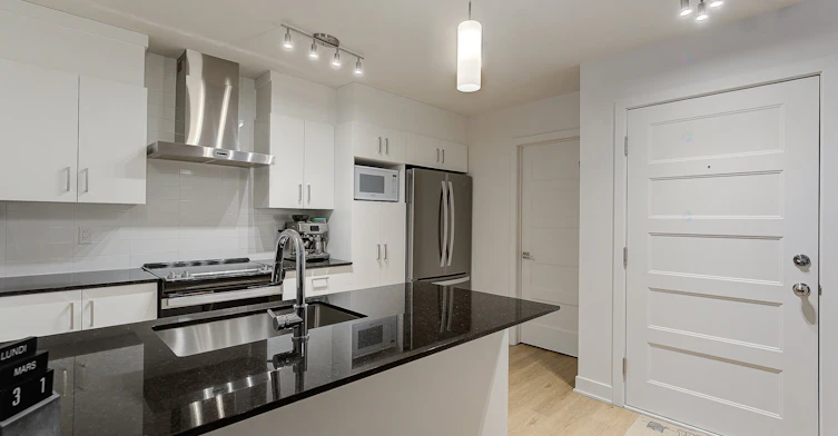 304-350 Des Cépages Boulevard, Laval, QC, H7A 0K1 - 9