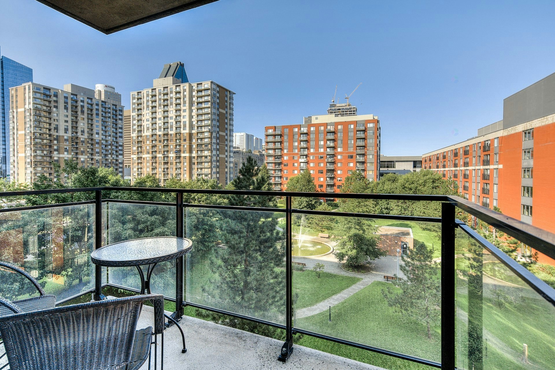 609-551 De La Montagne Rue, Montréal, QC, H3C 6S4 - 5