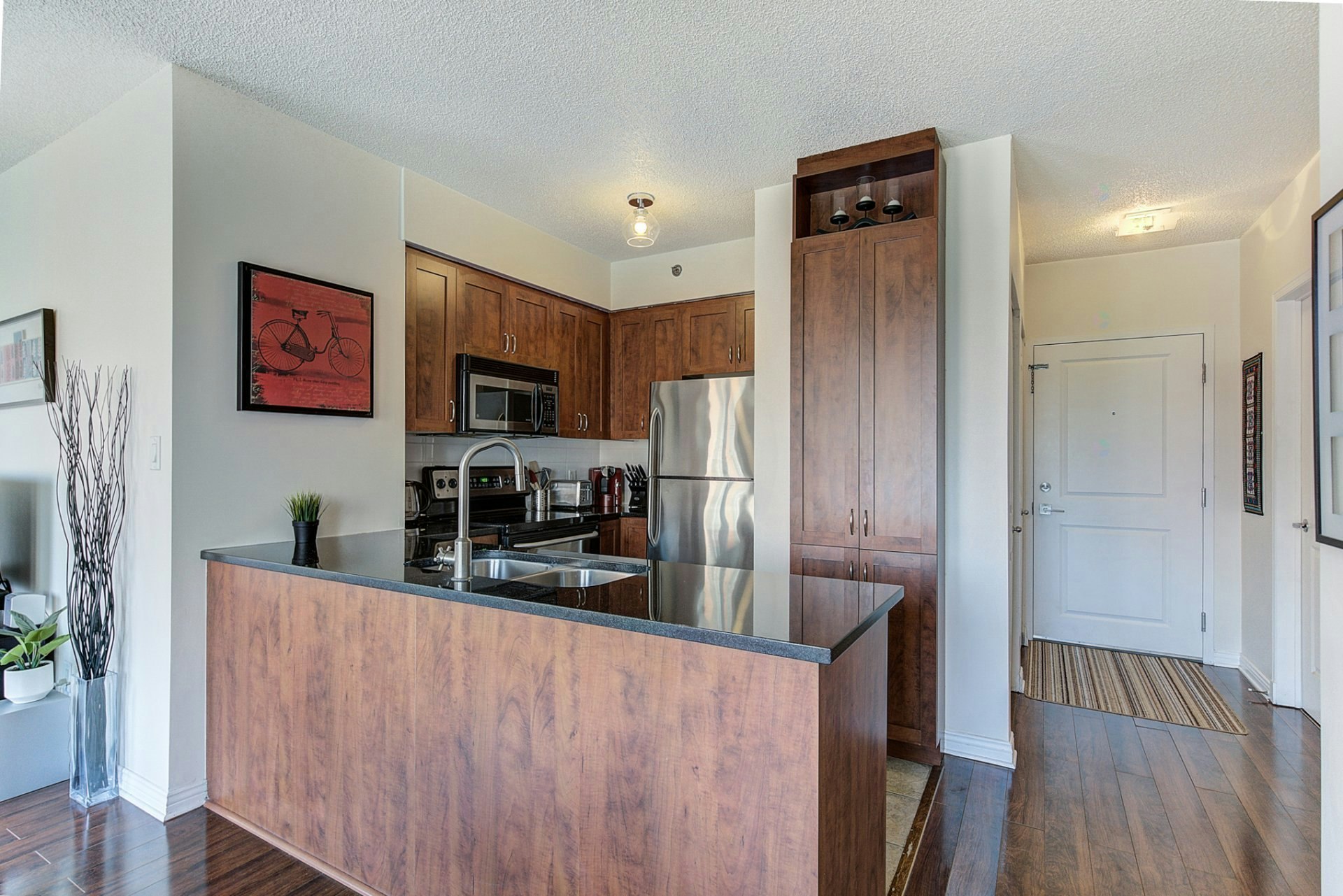 609-551 De La Montagne Rue, Montréal, QC, H3C 6S4 - 22