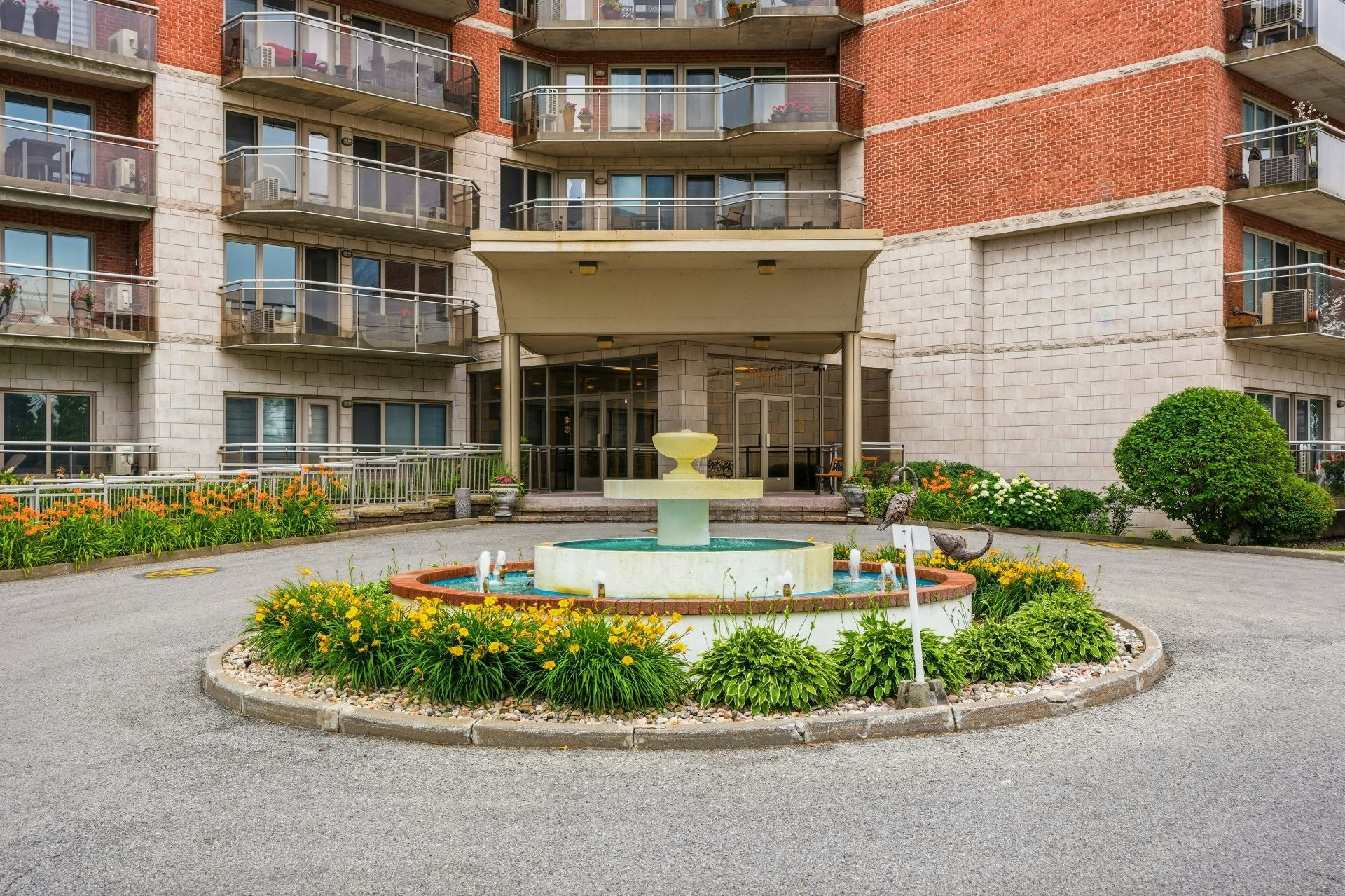 401-18 Du Bord Du Lac Lakeshore Chemin, Pointe-Claire, QC, H9S 5X9 - 29