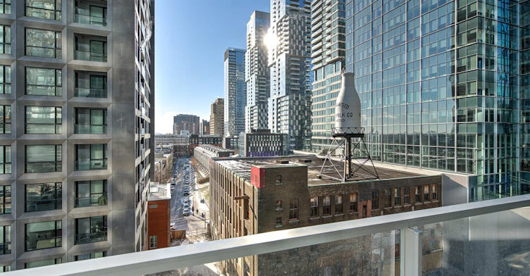 809-1020 De La Montagne Rue, Montréal, QC, H3G 0H8 - 23