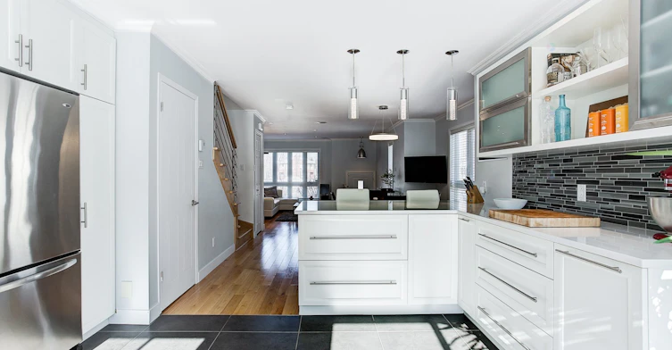 3181 De La Forge Rue, Montréal, QC, H1Y 3J1 - 14