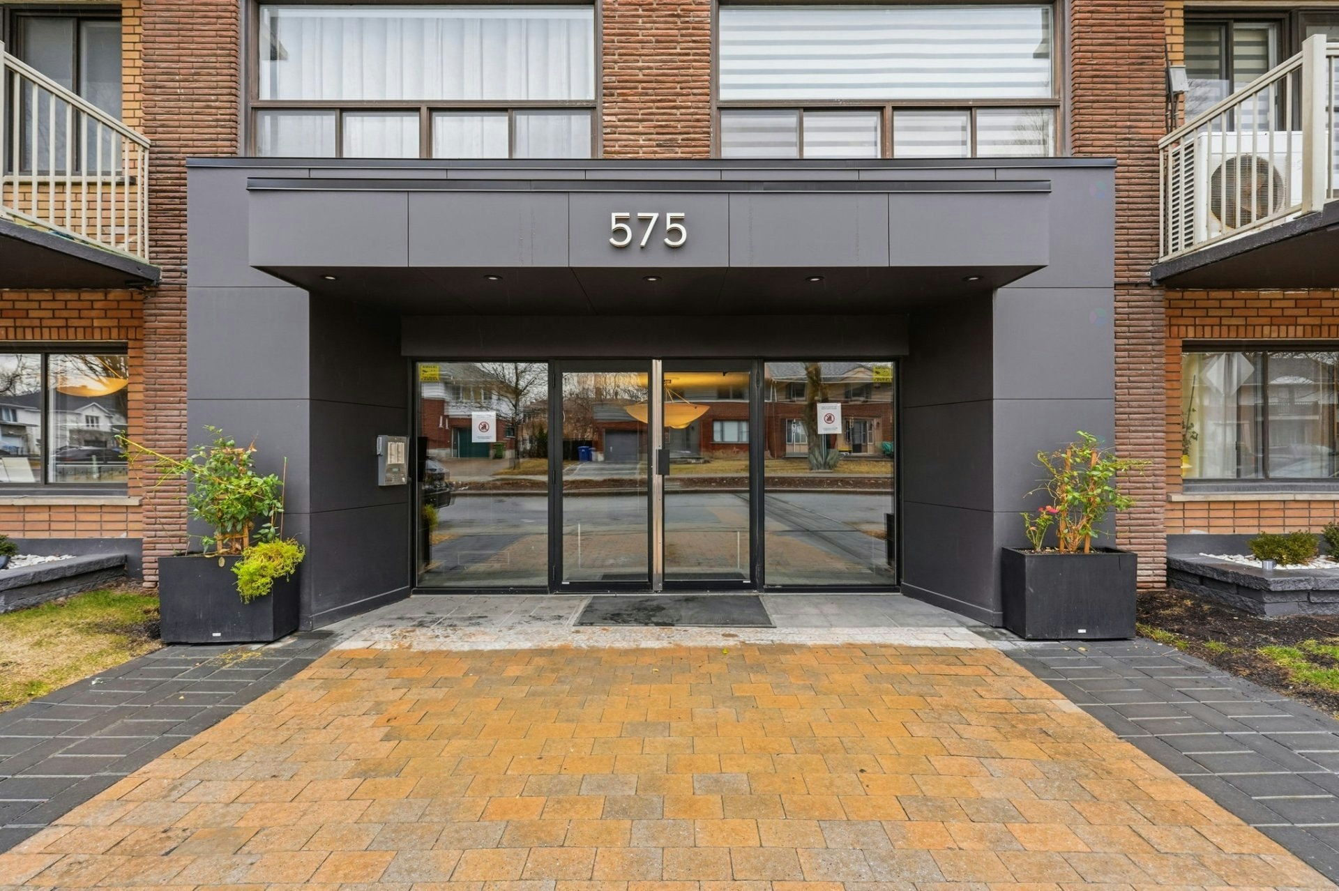 208-575 Glengarry Avenue, Mont-Royal, QC, H3R 1B3 - 34