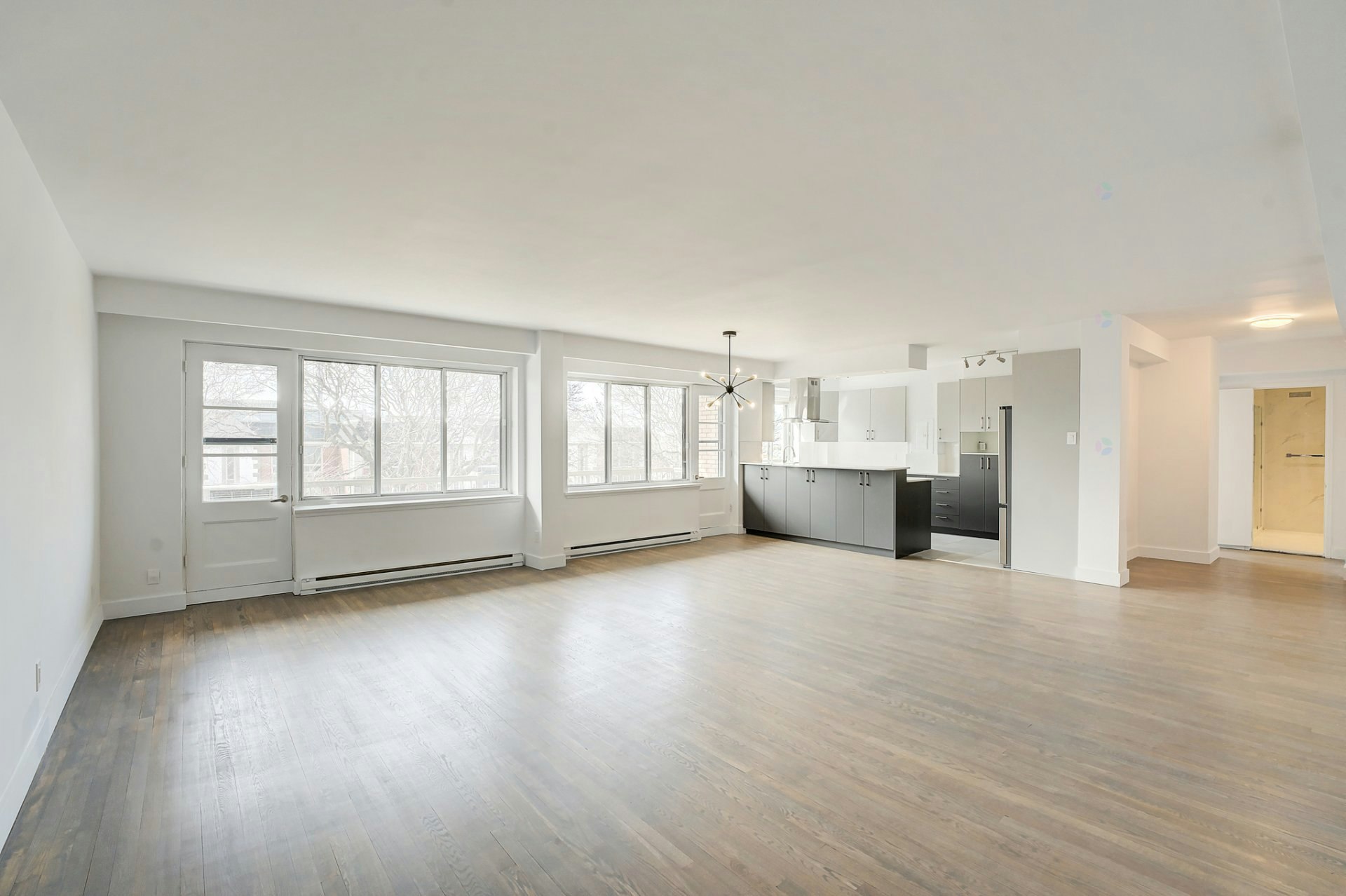 208-575 Glengarry Avenue, Mont-Royal, QC, H3R 1B3 - 4