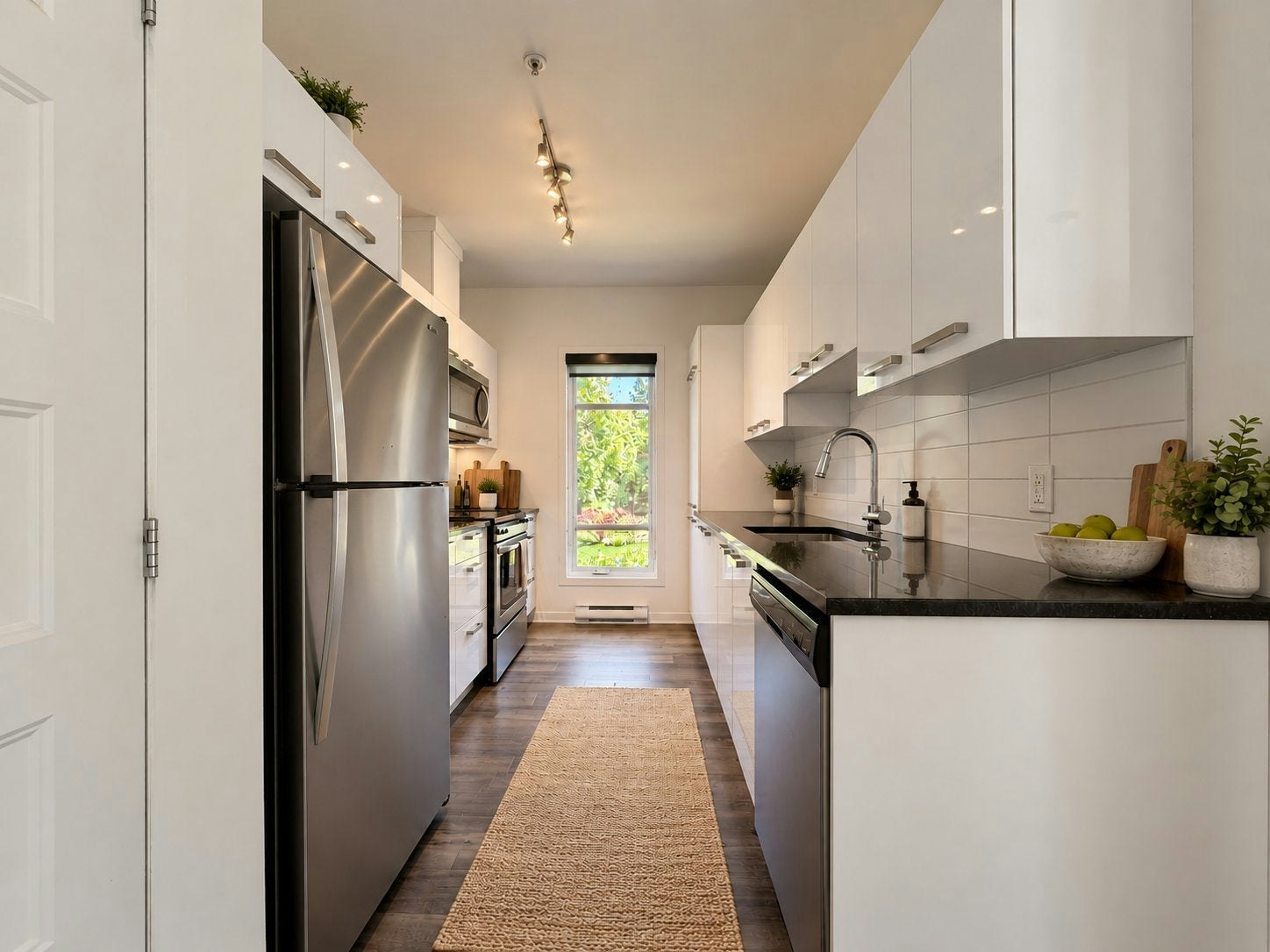 115-9660 William Fleming Rue, Montréal, QC, H8R 0C6