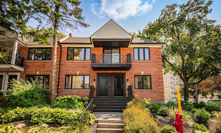 5546-5548 Isabella Avenue