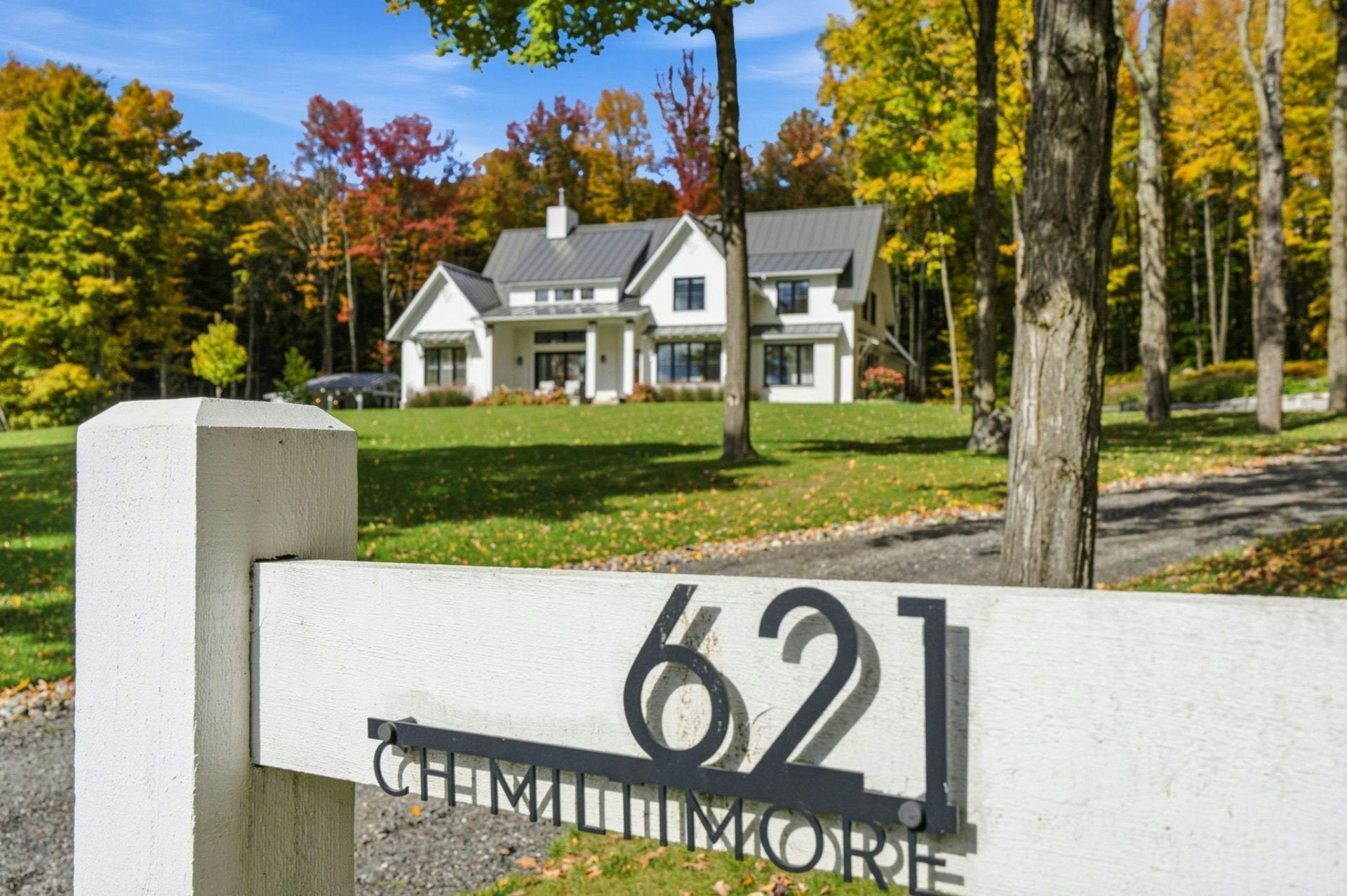 621 Miltimore Chemin, Bromont, QC, J2L 0J2