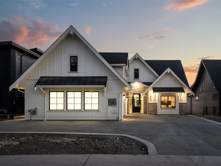 2009 Pinehurst Terrace, Langford, BC, V9B 3S3