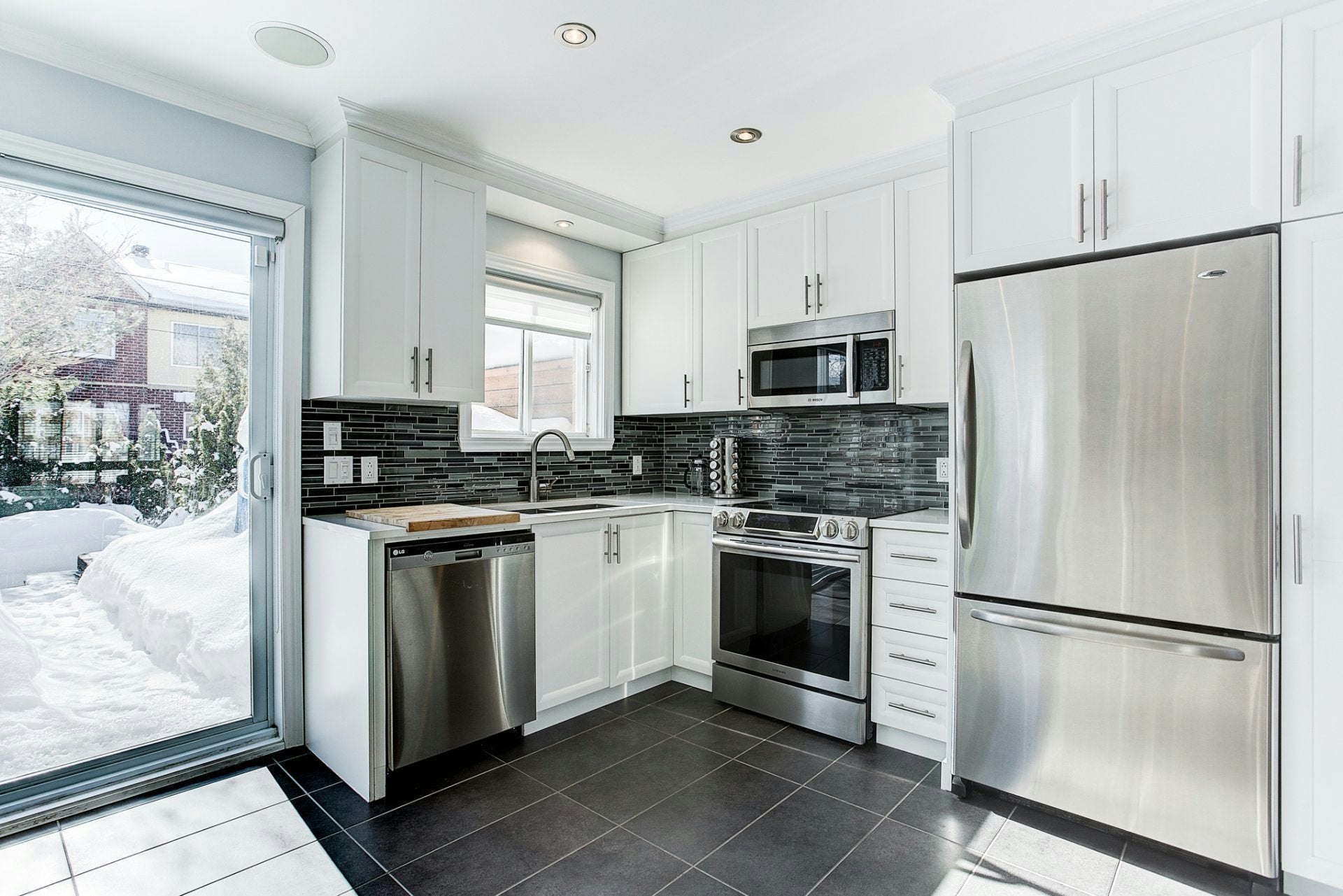 3181 De La Forge Rue, Montréal, QC, H1Y 3J1 - 18