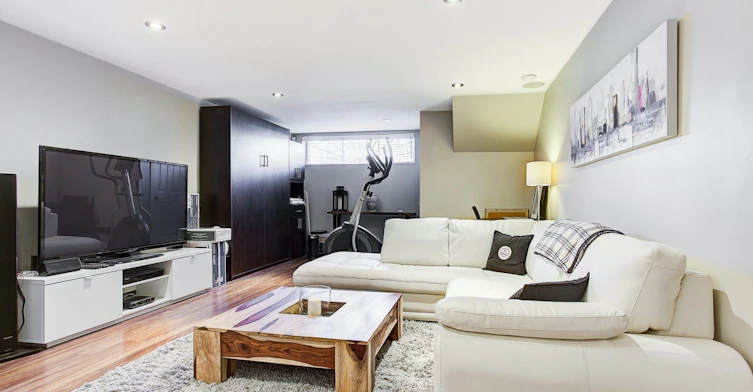 3181 De La Forge Rue, Montréal, QC, H1Y 3J1 - 27