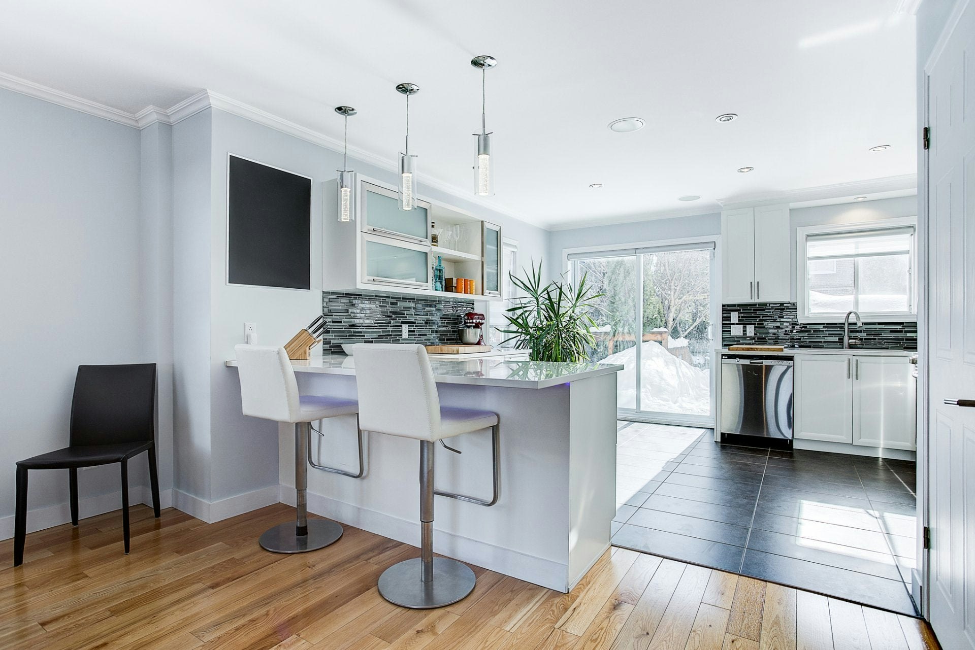3181 De La Forge Rue, Montréal, QC, H1Y 3J1