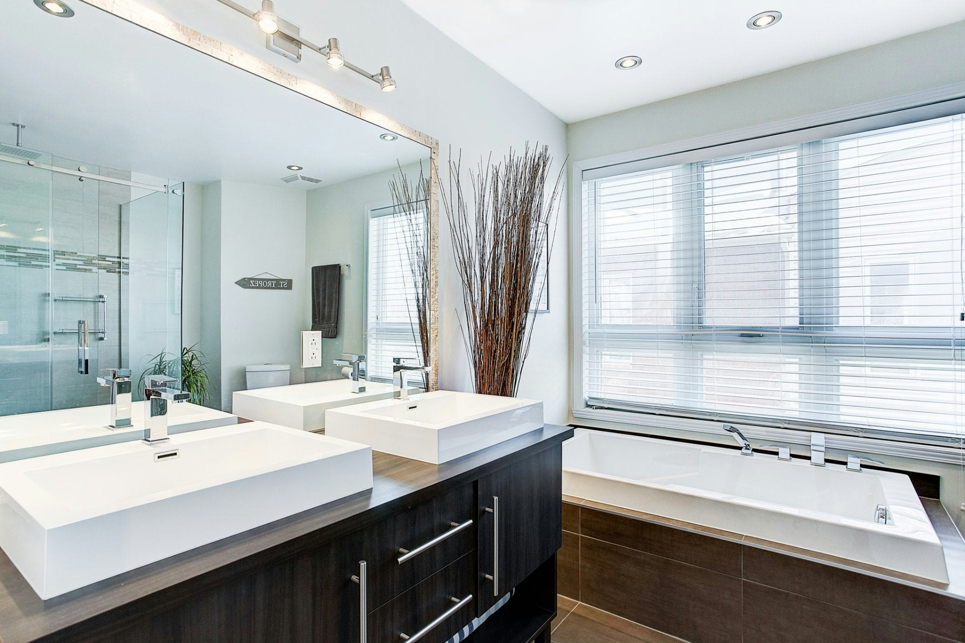 3181 De La Forge Rue, Montréal, QC, H1Y 3J1 - 25