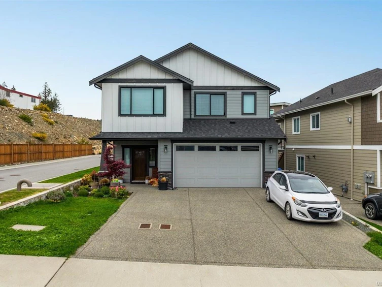 1360 Flint Avenue, Langford, BC, V9B 5N1