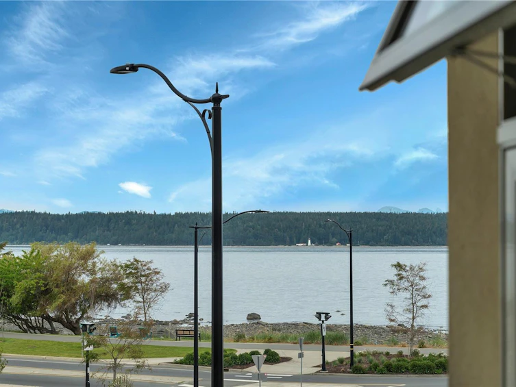203-1392 Island Highway, Campbell River, BC, V9W 1B7 - 2
