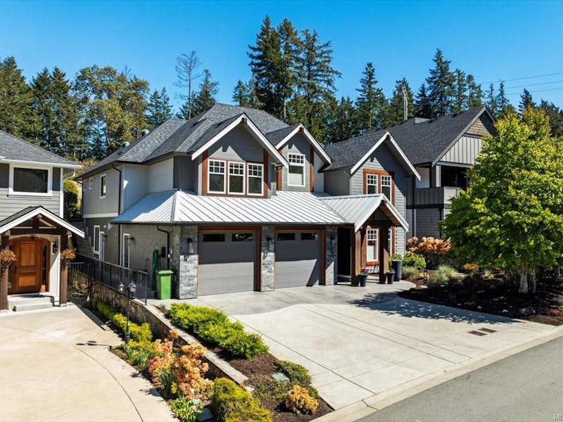 1413 Champions Place, Langford BC