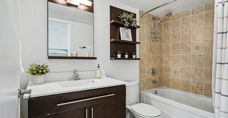 80 Western Battery 207 Road, Toronto, ON, M6K 3S1 - 11