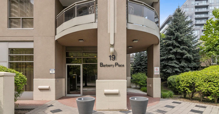 711-19 Barberry Place, Toronto, ON, M2K 3E3