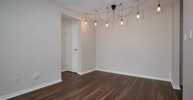 310-222 The Esplanade Street, Toronto, ON, M5A 4M8 - 2