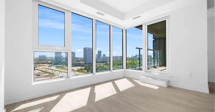 1207-5 Quarrington Lane, Toronto, ON, M3C 0S5