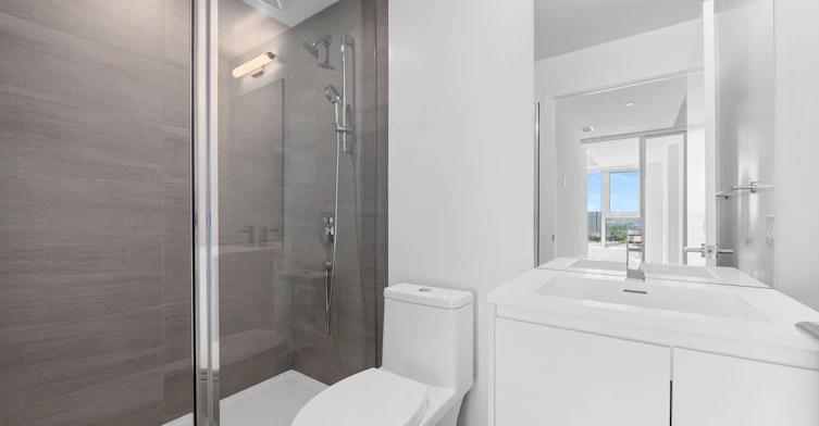 1207-5 Quarrington Lane, Toronto, ON, M3C 0S5 - 14