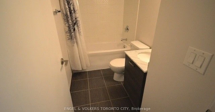 823E-36 Lisgar Street, Toronto, ON, M6J 3G2 - 8