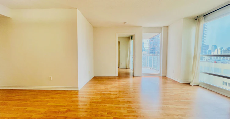 2302-761 Bay Street, Toronto, ON, M5G 2R2 - 3