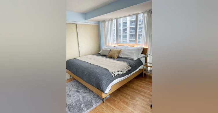 2302-761 Bay Street, Toronto, ON, M5G 2R2 - 29
