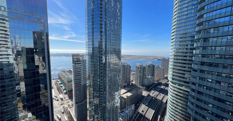3910-55 Bremner Boulevard, Toronto, ON, M5J 0A6 - 19