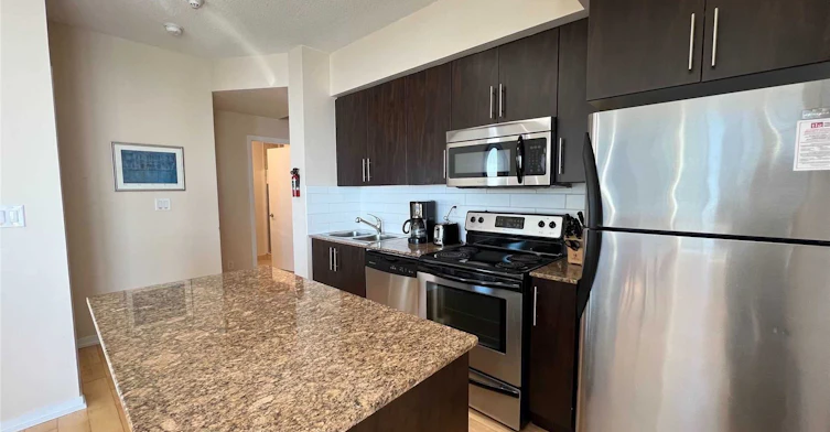3910-55 Bremner Boulevard, Toronto, ON, M5J 0A6 - 9