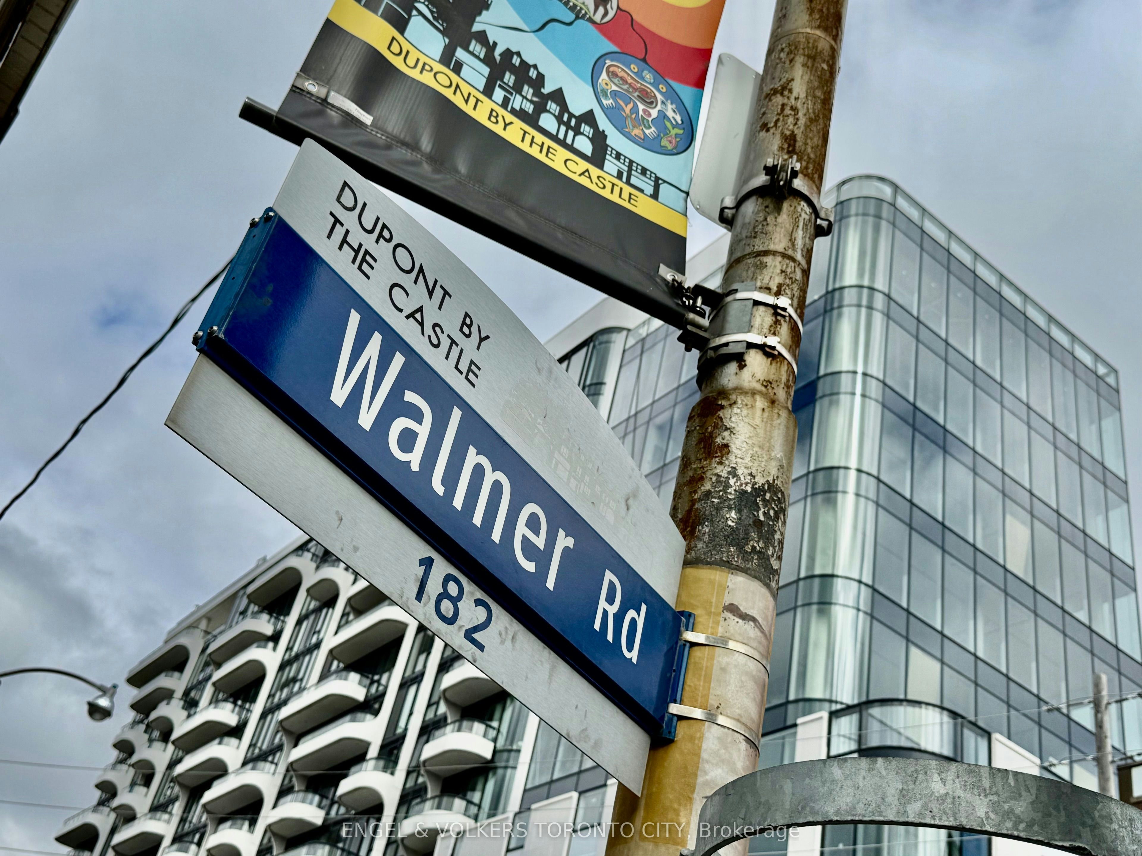 207-322 Dupont Street, Toronto, ON, M5A 0E3 - 23