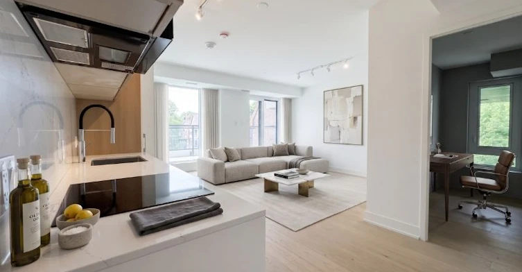 207-322 Dupont Street, Toronto, ON, M5A 0E3 - 5