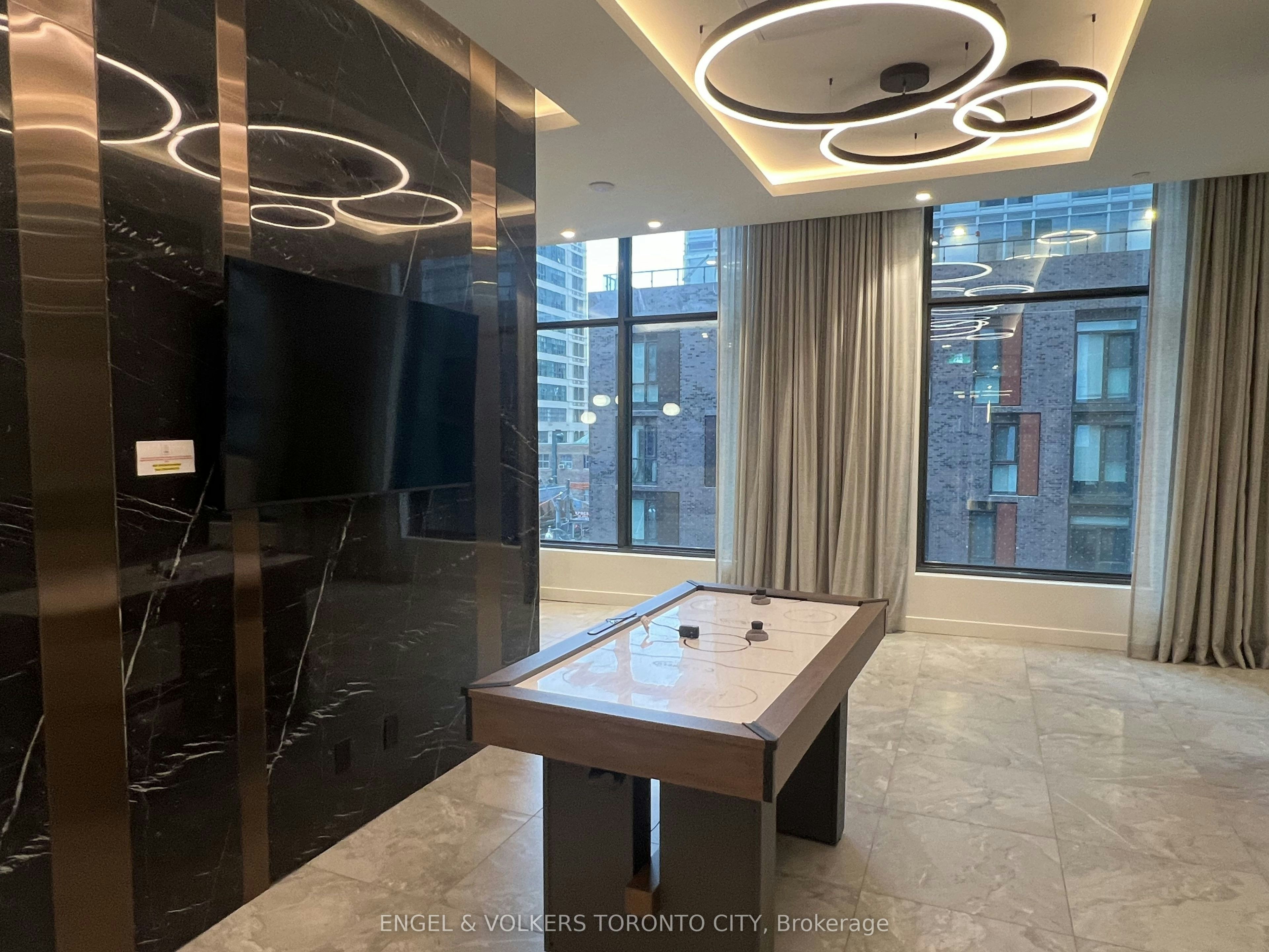 5709-252 Church Street, Toronto, ON, M5B 0E6 - 7