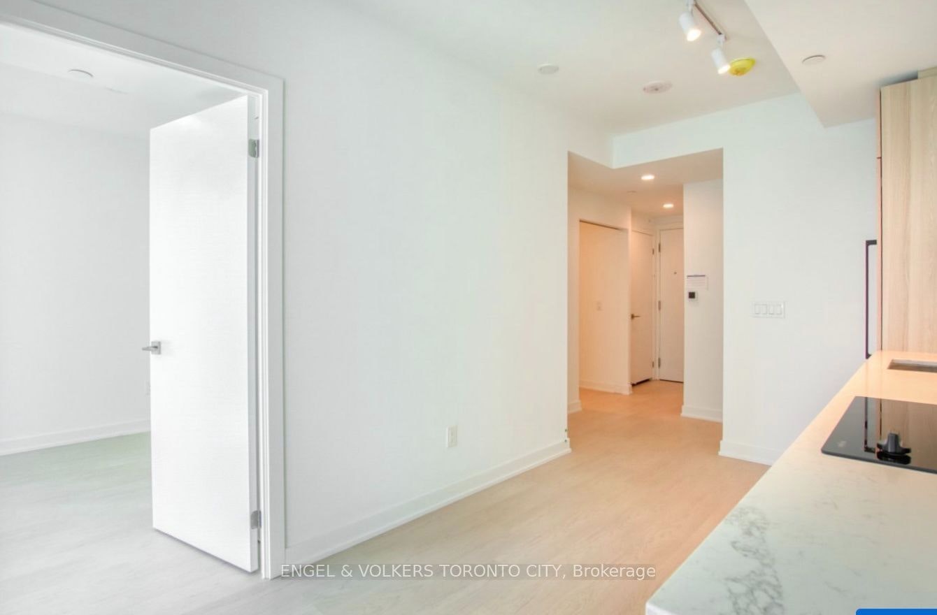 5709-252 Church Street, Toronto, ON, M5B 0E6 - 15