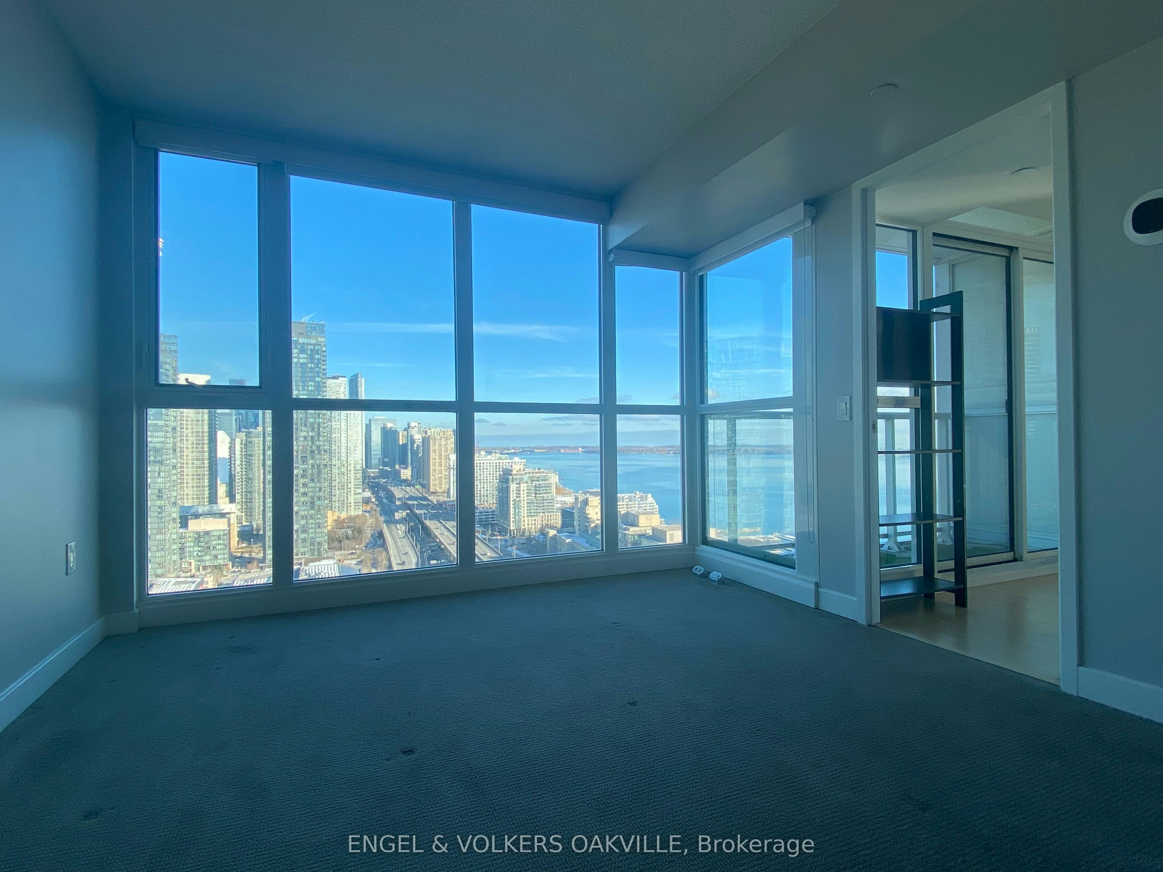 3106-75 Queens Wharf Road, Toronto, ON, M5V 0J8 - 4