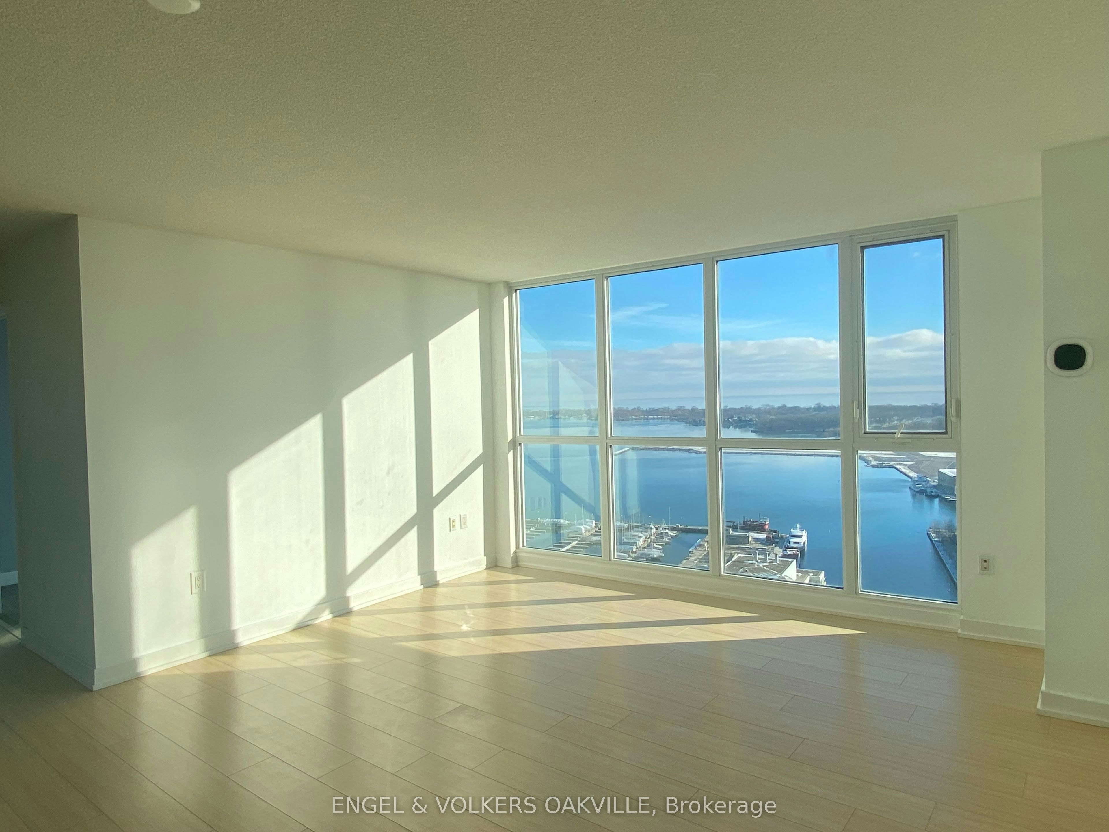3106-75 Queens Wharf Road, Toronto, ON, M5V 0J8 - 5