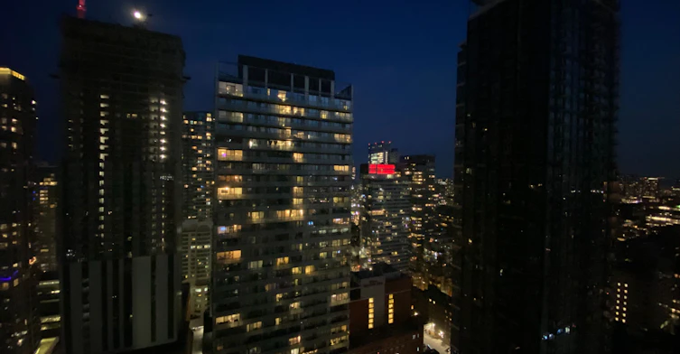 3310-125 Peter Street, Toronto, ON, M5V 0M2 - 11