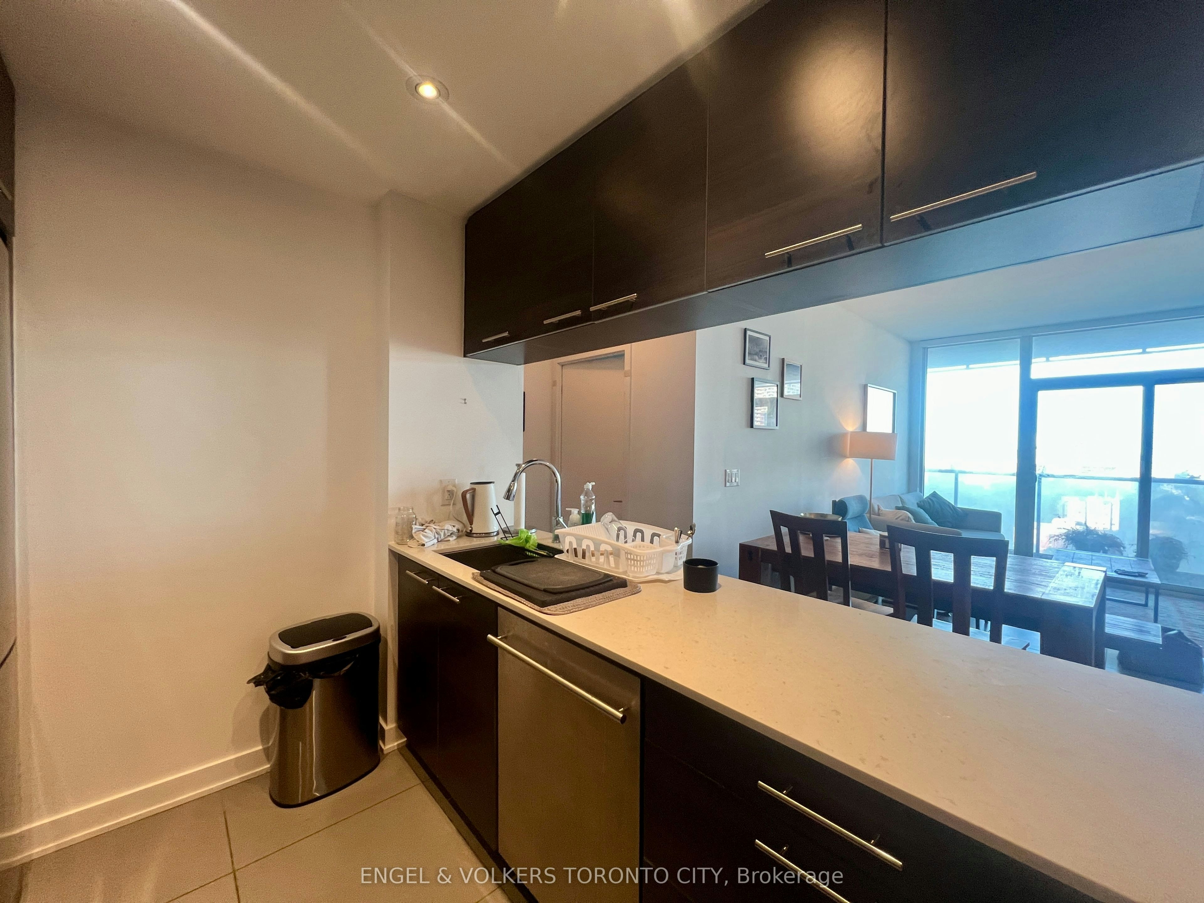 1608-1 Market Street, Toronto, ON, M5E 0A2 - 13