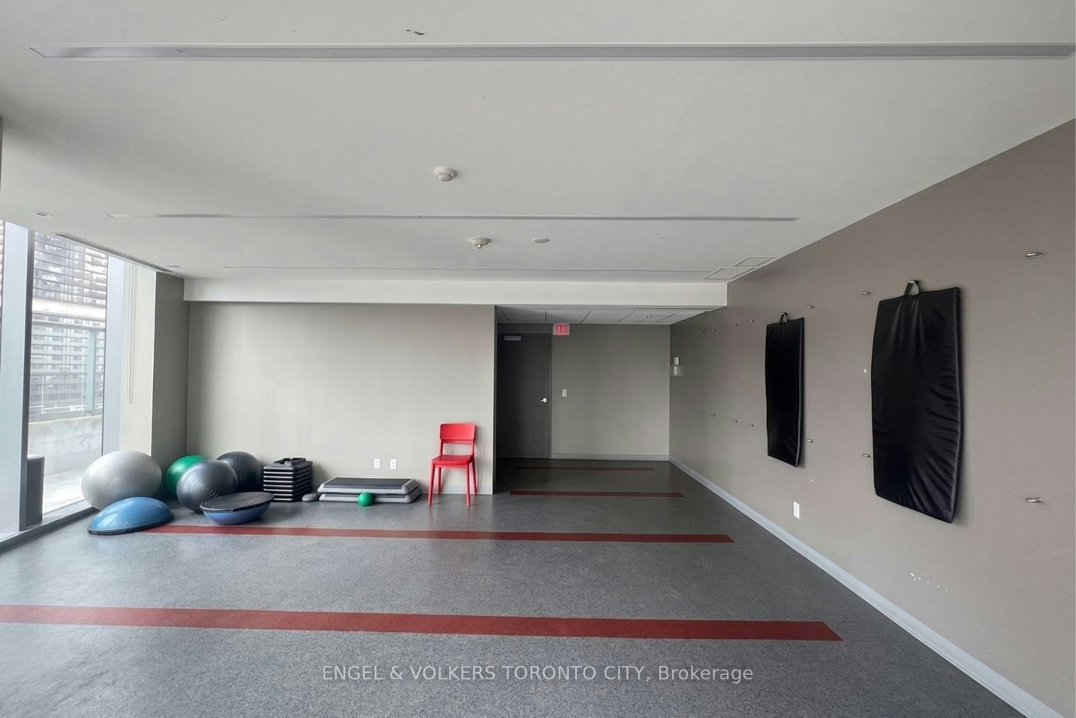 1608-1 Market Street, Toronto, ON, M5E 0A2 - 24