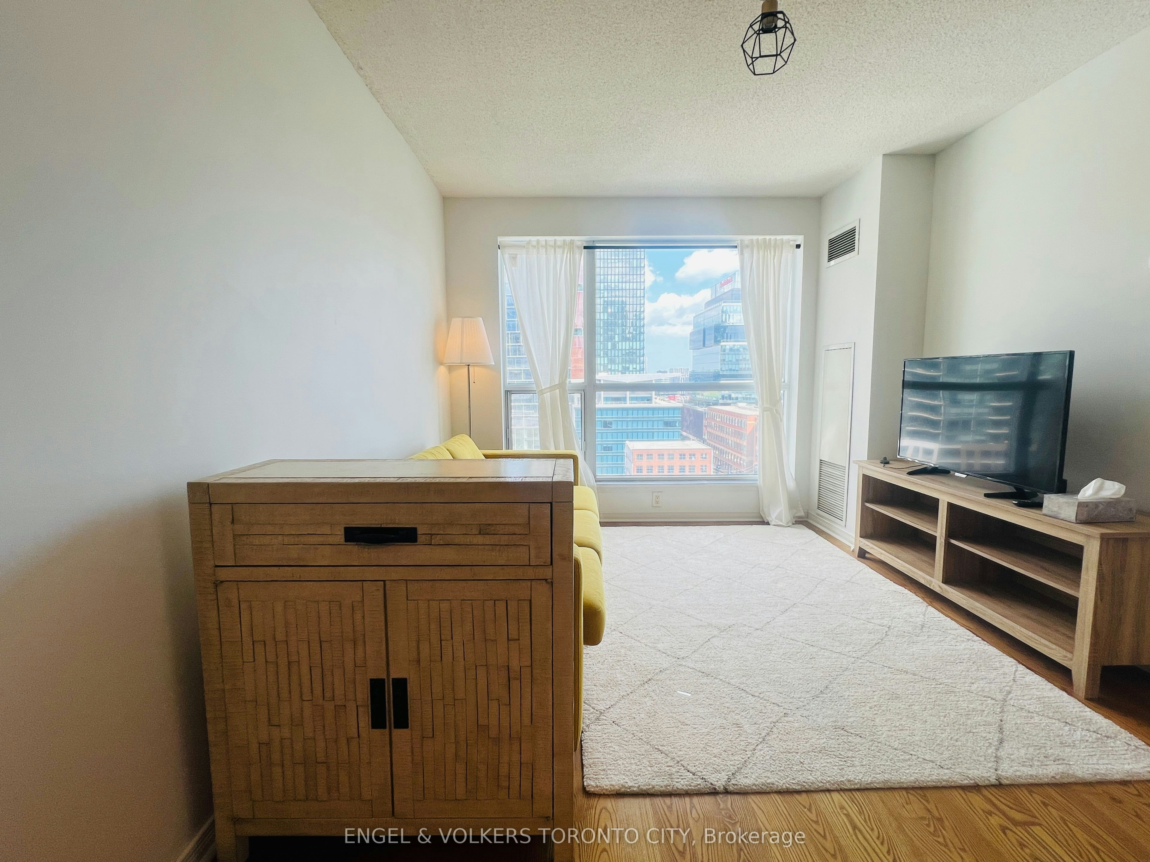 1624-230 King Street E, Toronto, ON, M5A 1K5 - 7