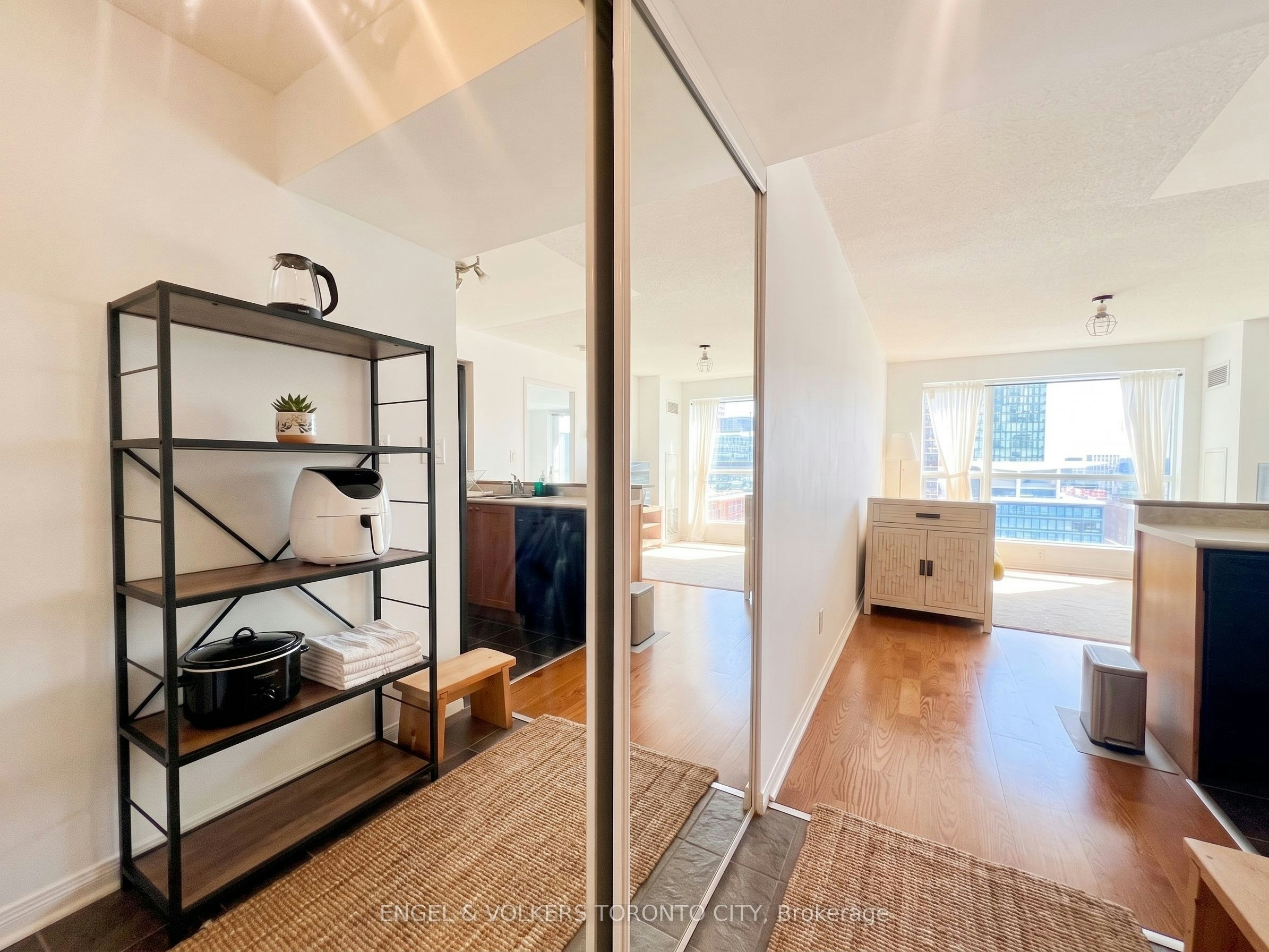1624-230 King Street E, Toronto, ON, M5A 1K5 - 10