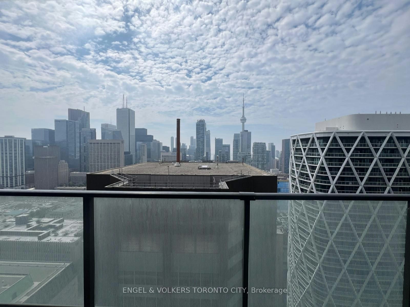 3705-426 University Avenue, Toronto, ON, M5G 1S9 - 12