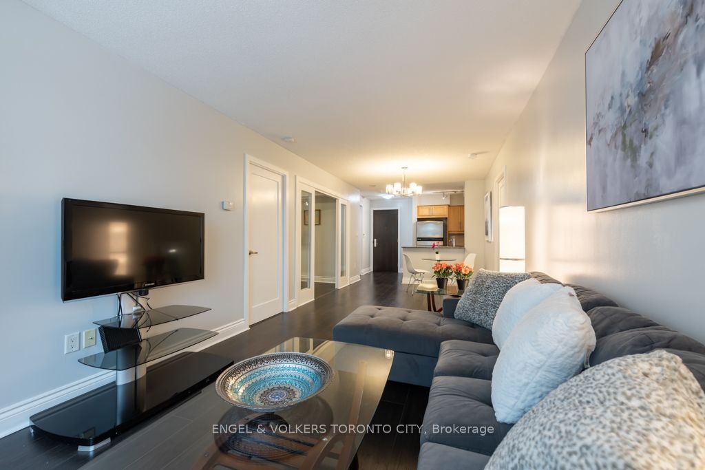 307-20 Blue Jays Way, Toronto, ON, M5V 3W6 - 4